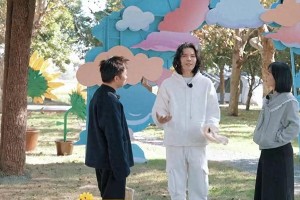 向佐另辟蹊径走红，与郭碧婷恩爱家庭生活曝光