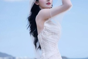 彭小苒写真美图欣赏：魅力无限美丽动人（58字）