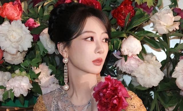 杨紫《国色芳华》花絮照