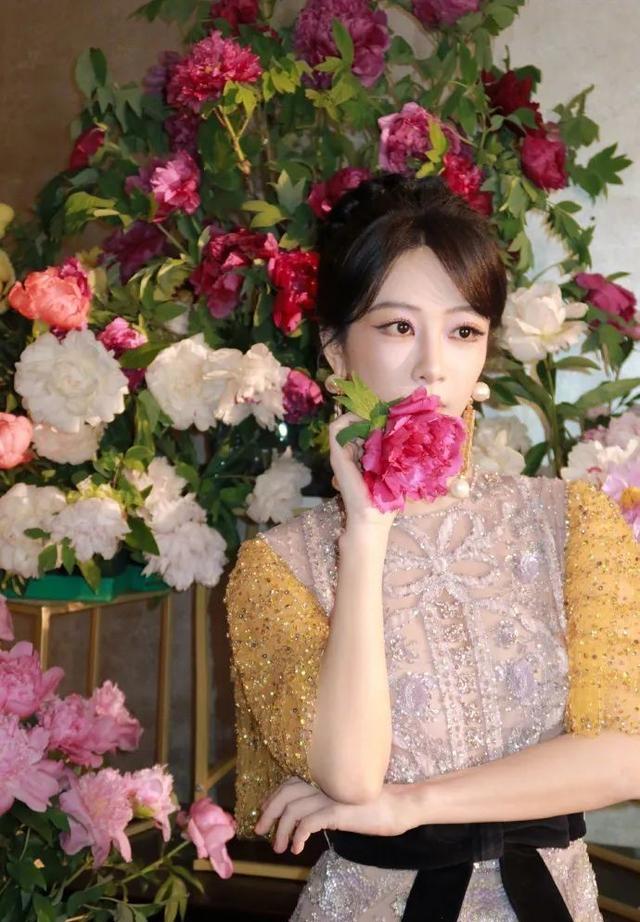 杨紫十年前后对比照