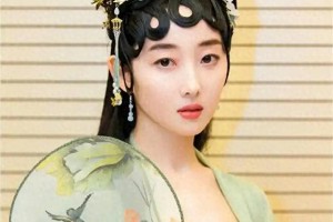 蒋梦婕初恋是谁？吴谨言同班同学揭秘暗恋故事